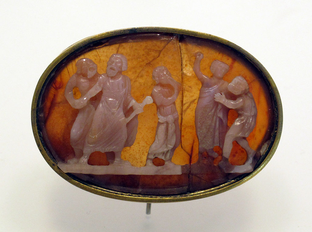 Cammeo_detto_di_menandro,_calcedonio,_140-80_ac._ca..JPG
