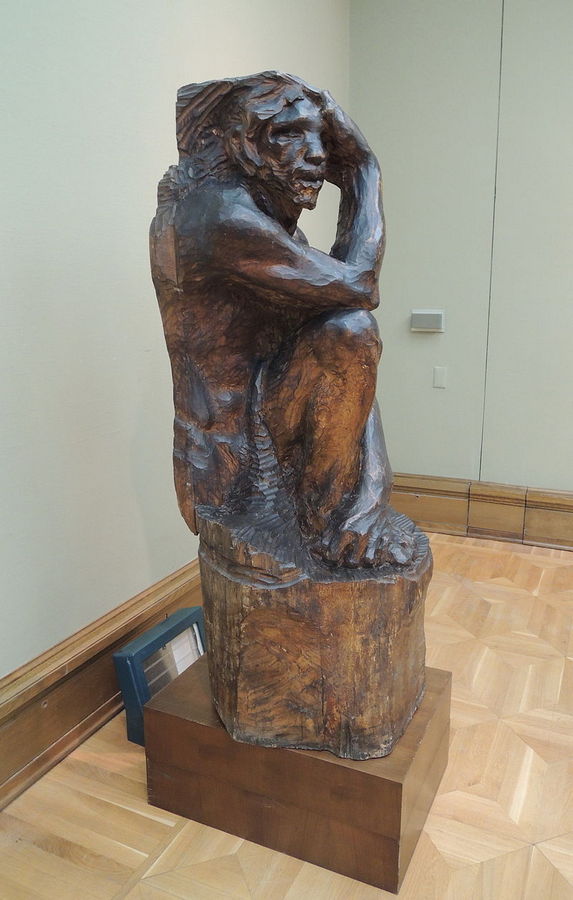 Caryatid_(male)_by_A._Golubkina_(1911,_museum-workshпop)_by_shakko_01.jpg