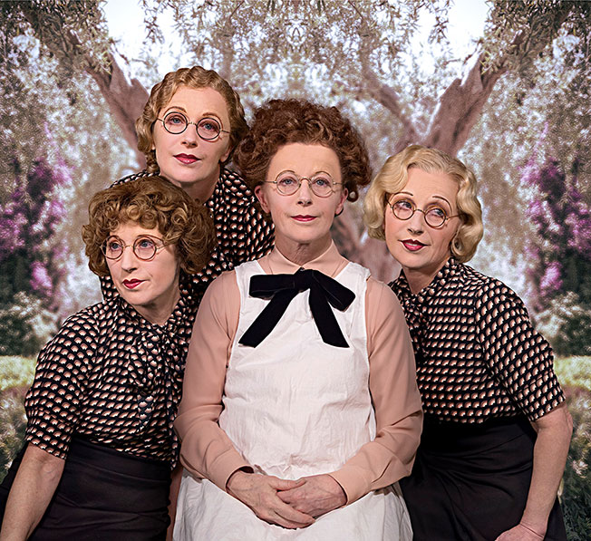 cindy-sherman-10.jpg