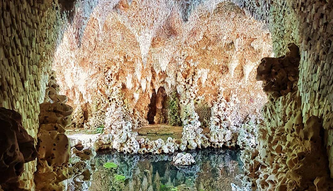 Crystal-Grotto-London.jpg