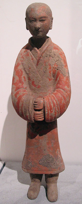 Dinastia_han_anteriore,_uomo_stante,_cina_del_nord,_II_sec._ac..JPG