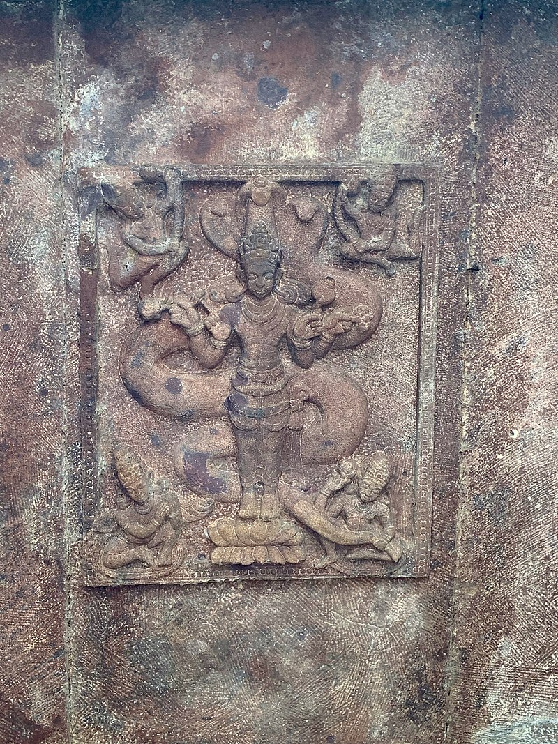 Entrance,_Navabrahma_temples_site,_Alampur,_Telangana_-_14.jpg
