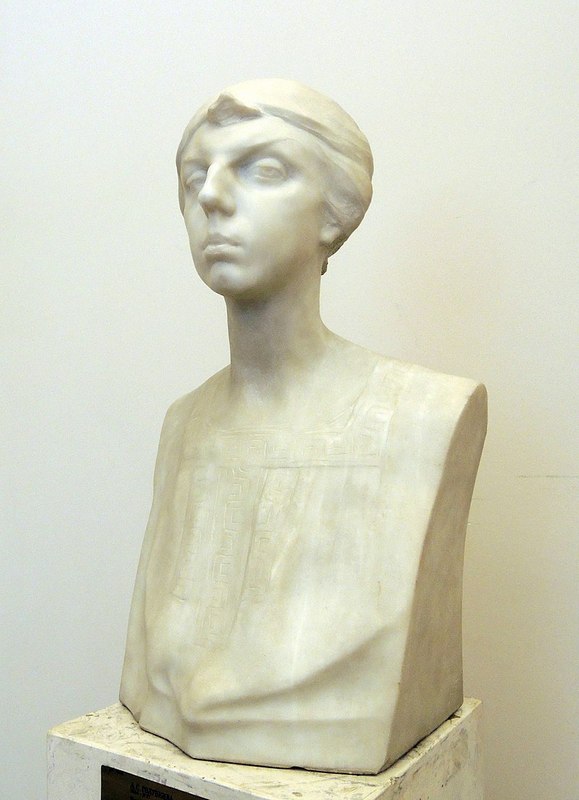 Evfimia_Nosova_by_Golubkina_(1912,_GRM)п_by_shakko_02.jpg