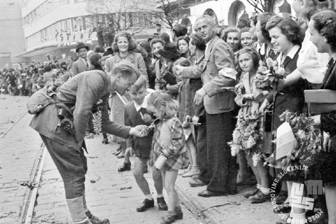 Foto Maksimiljan Zupančič, hrani Muzej novejše zgodovine Slovenije.jpg
