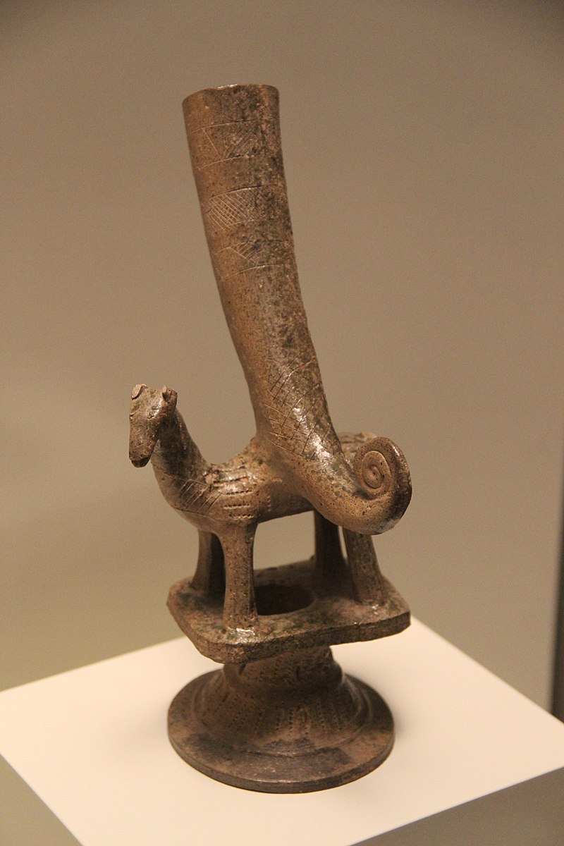 Gaya_Confederacy_Pottery_(17997548541).jpg
