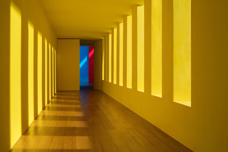 JC-Yellow-Passage-Casa-Gilardi-2017_final_web.jpg