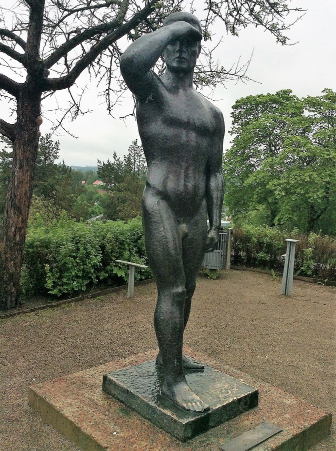 Johannes_Haapasalo_Vaeltaja_1920_l_1973.jpg