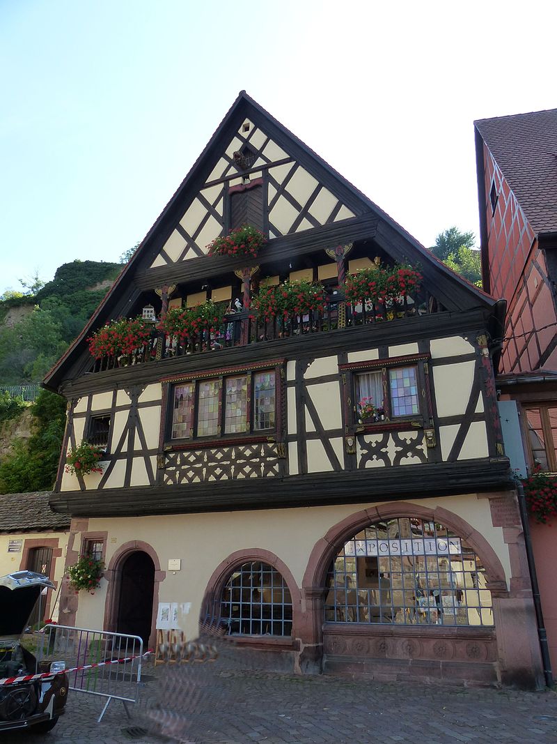 Kaysersberg_-_Maison_-_101_rue_du_Général-de-Gaulle_(4-2016)_P1050522cr.jpg