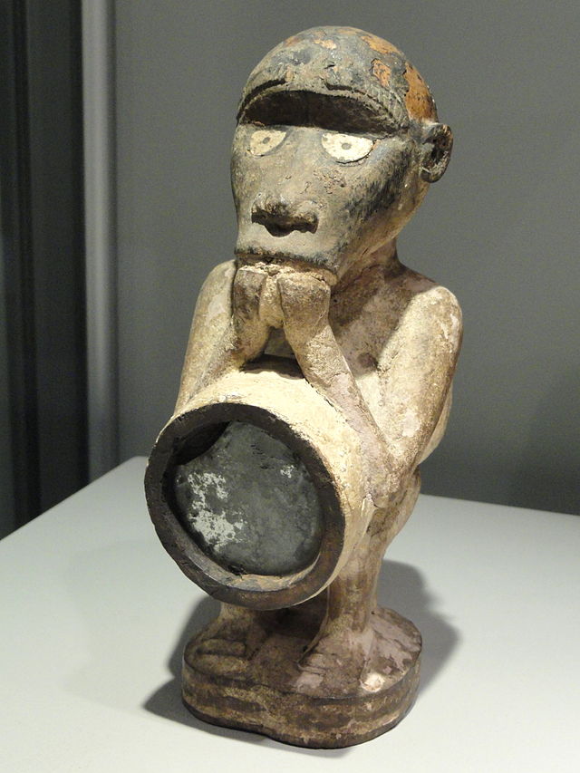 Magical_figure,_Congo_-_Staatliches_Museum_für_Völkerkunde_München_-_DSC08438.JPG
