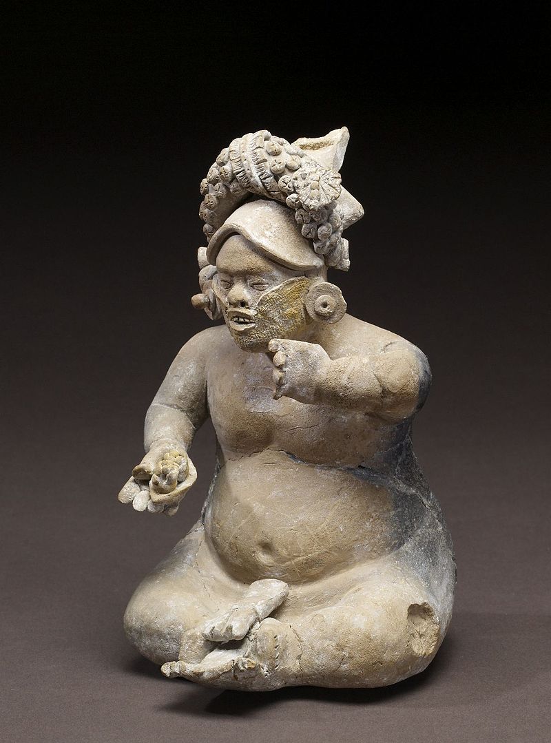 Mayan_-_Dwarf_Figurine_-_Walters_20092036_-_Three_Quarter_Left.jpg