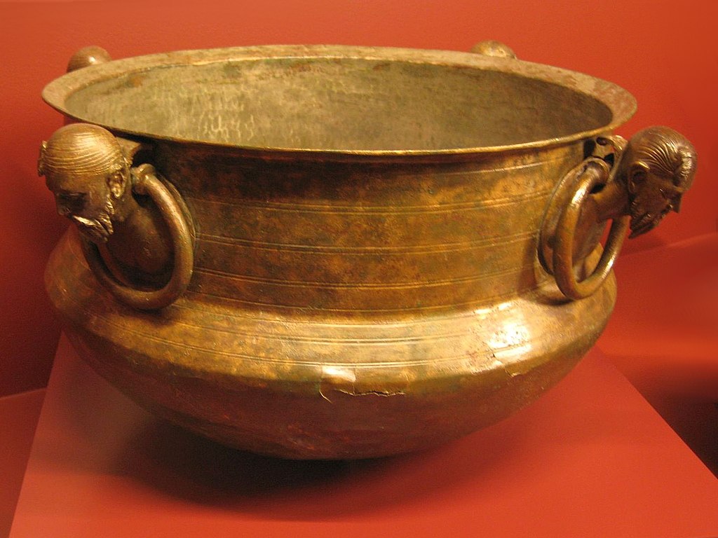 Mušov_Cauldron.jpg