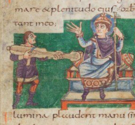 Musician_playing_a_medieval_cythara_5.jpg