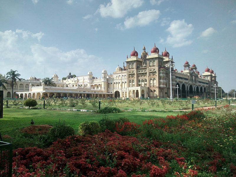 Mysore_Palace_south_gate_view 1897-1912.jpg
