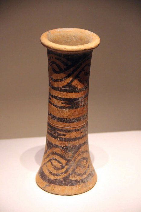 Neolithic_pottery_Daxi,_Sichuan,_1958.jpg