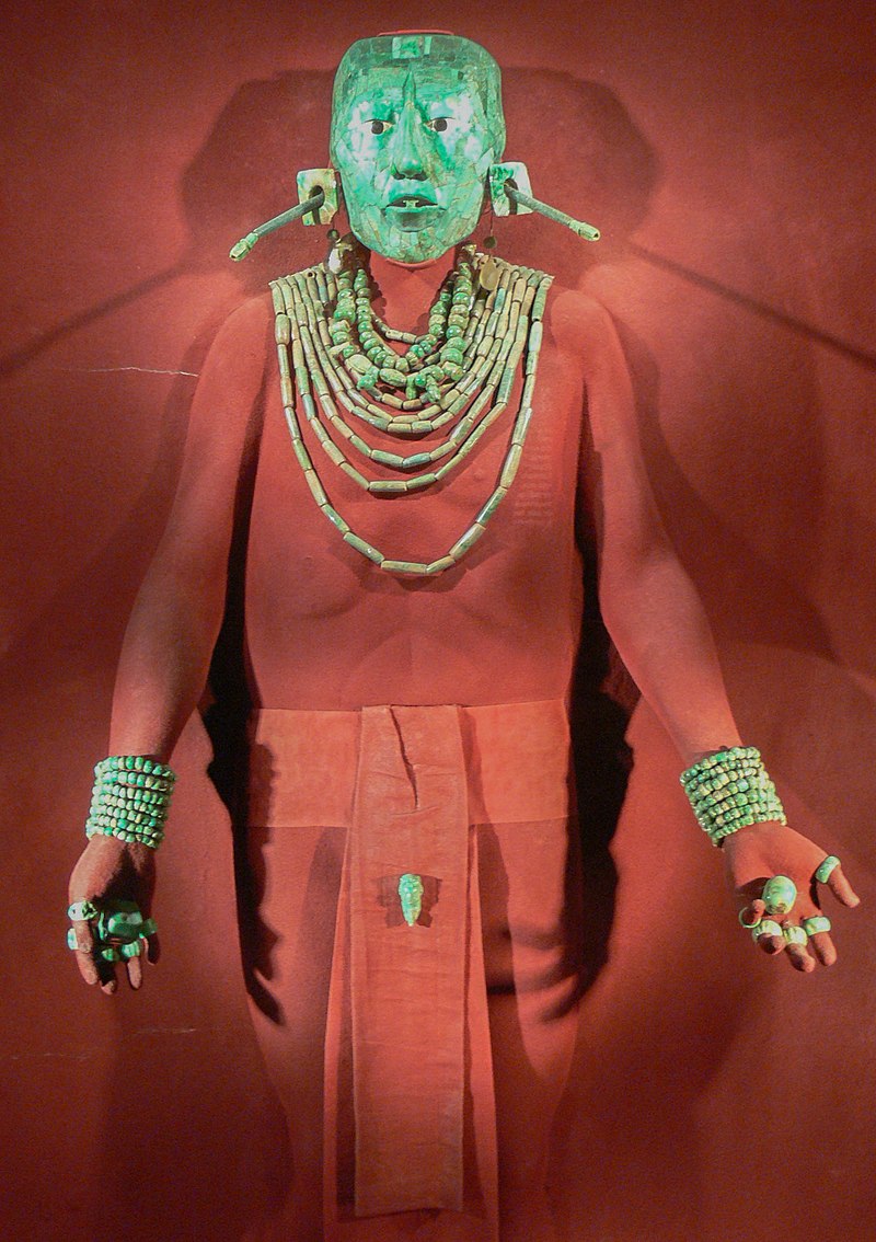 Palenque_-_Grabschmuck_des_Pakal.jpg