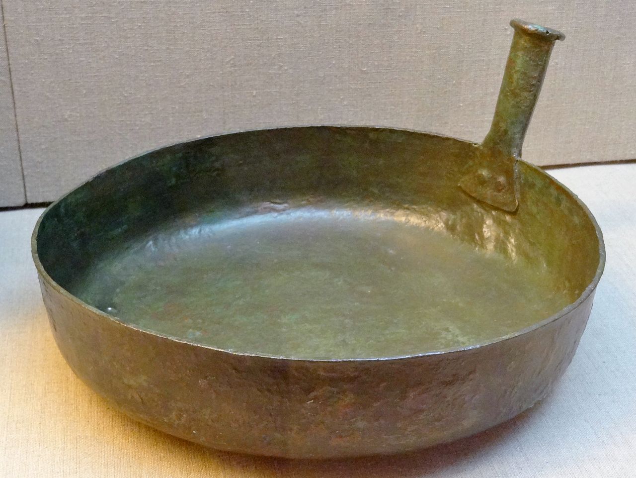 Prähistorisches_Museum_Thira_Gefäß_01.jpg