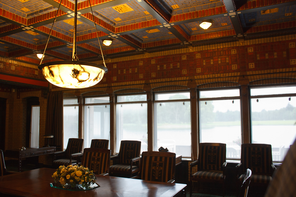 Sint_Hubertus_Hoge_Veluwe_0057_-_Dining_room.jpg