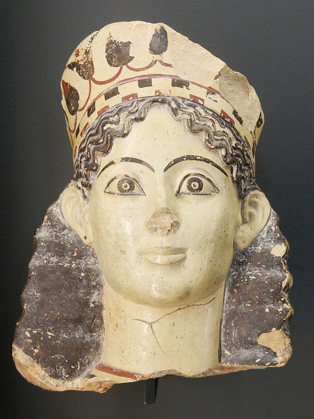 Sphinx_head_Louvre_CA637.jpg