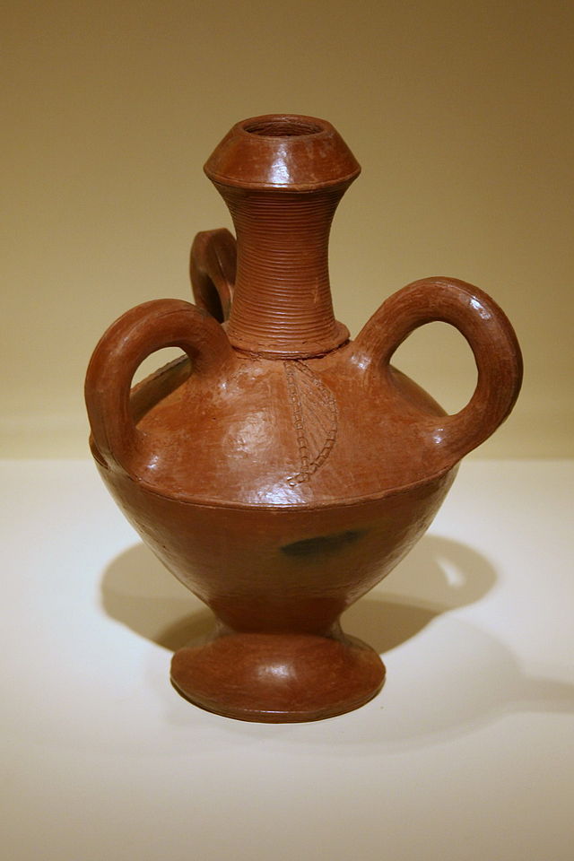 Teke_peoples_pottery_(20th_century).jpg