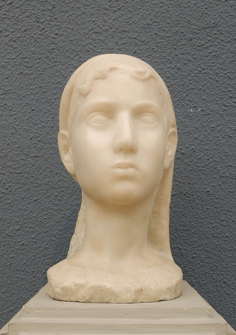 Urania_by_S.T.Konenkov_(1912,_GTG)_02_by_shakko.jpg