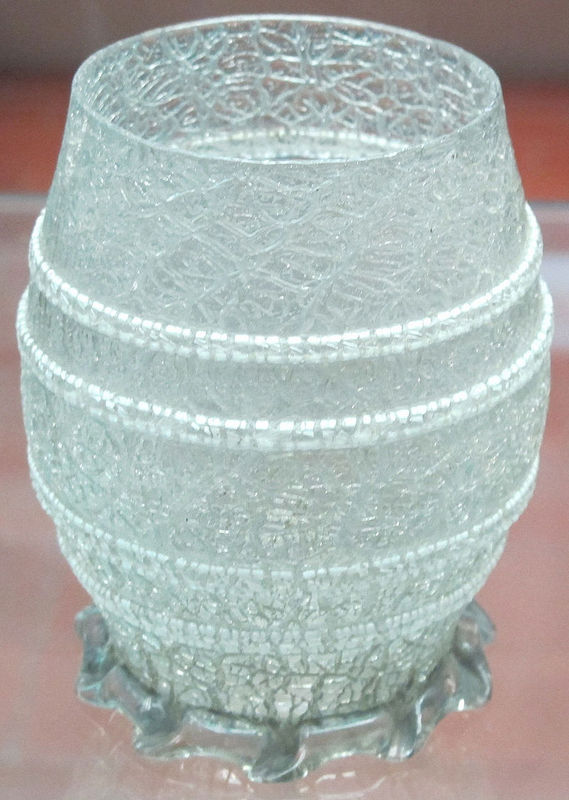 Venezia,_bicchiere_a_forma_di_botte,_1550-1600_ca.JPG