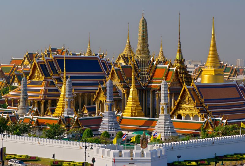 Wat Phra Kaeo-Royal Grand Palace 18d.jpg